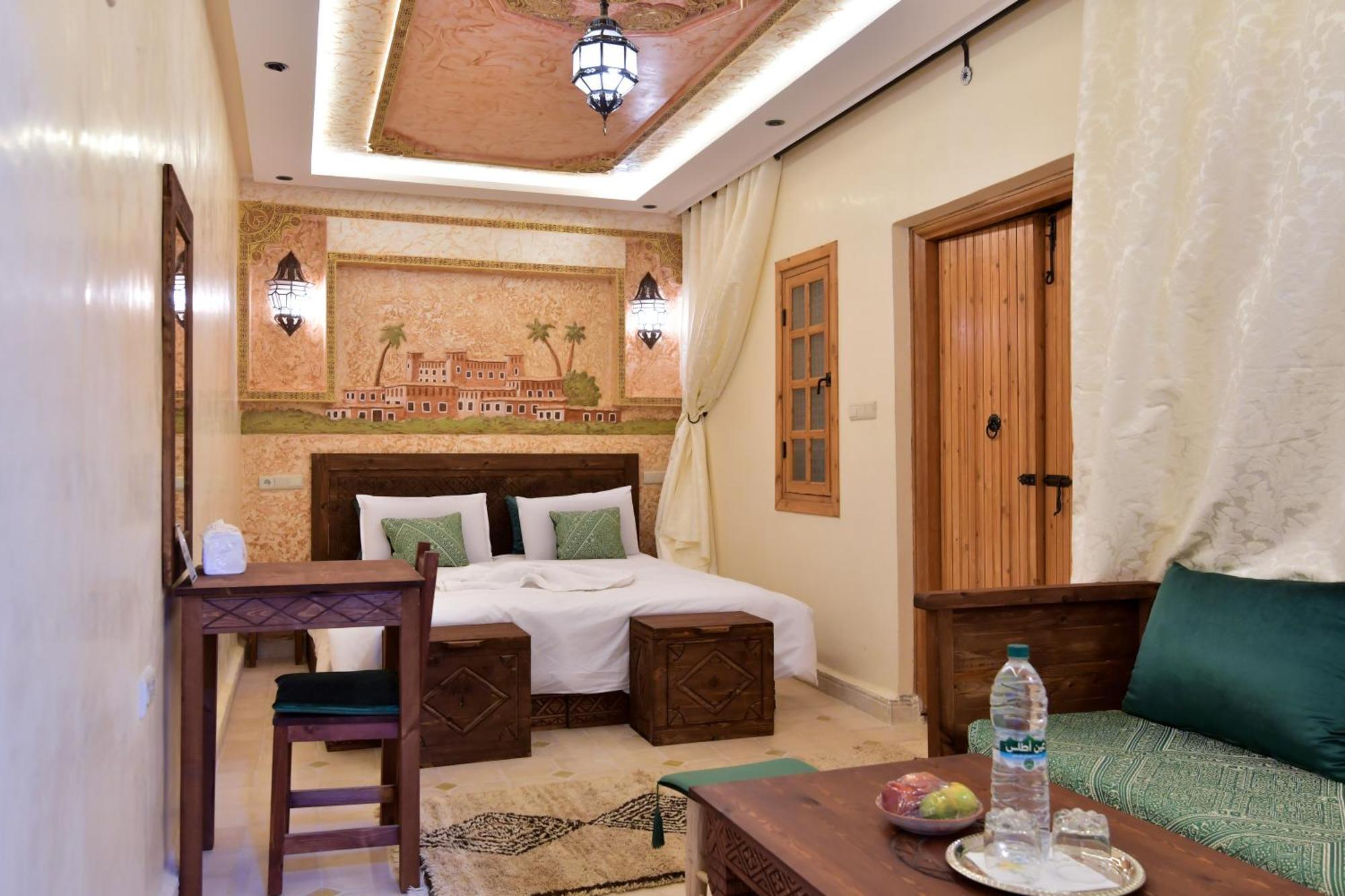 Dar Chams Ouarzazate Hotell Exteriör bild