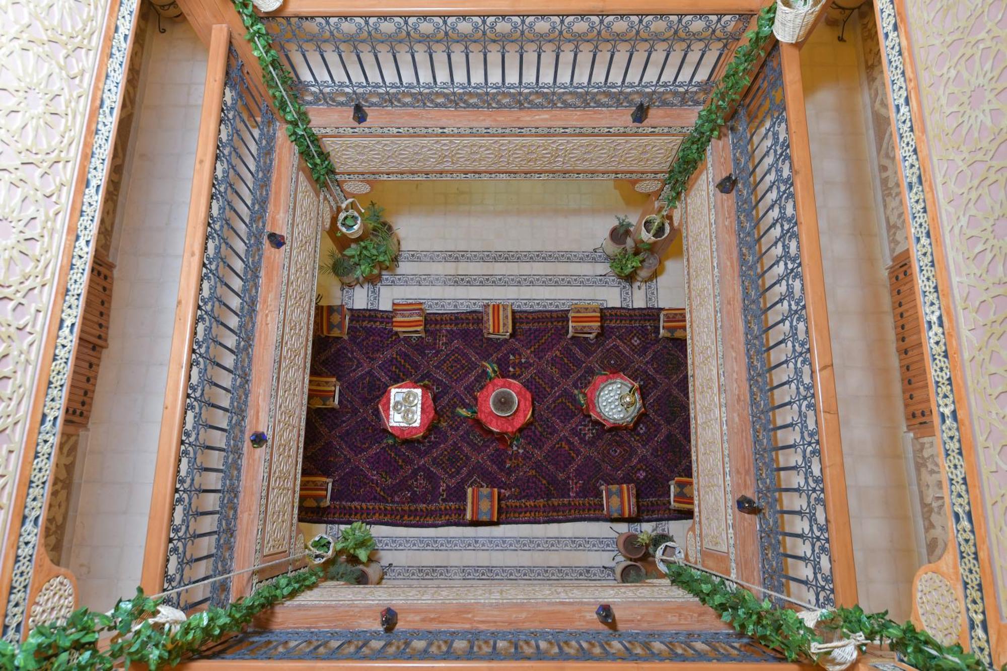 Dar Chams Ouarzazate Hotell Exteriör bild