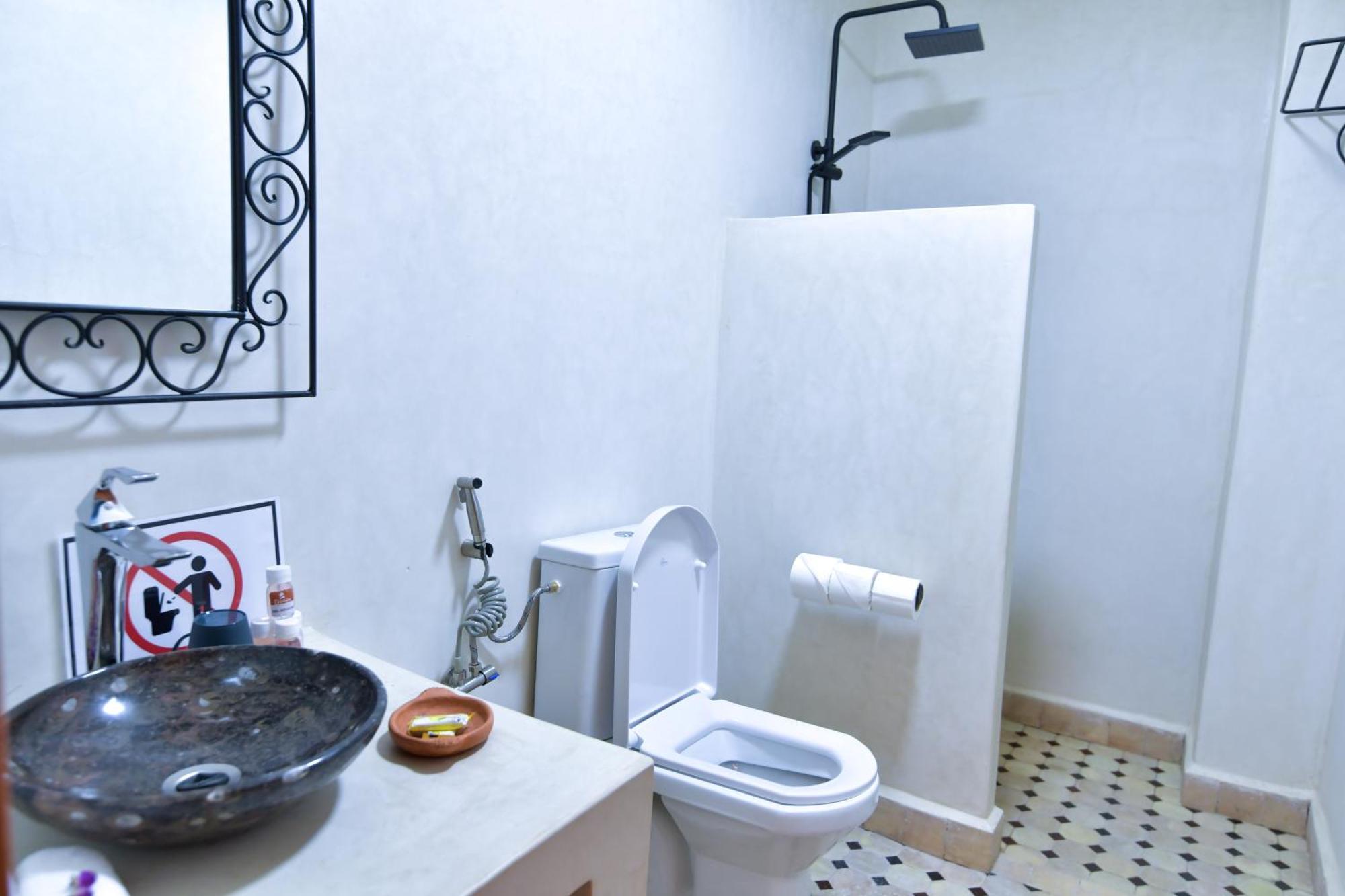 Dar Chams Ouarzazate Hotell Exteriör bild